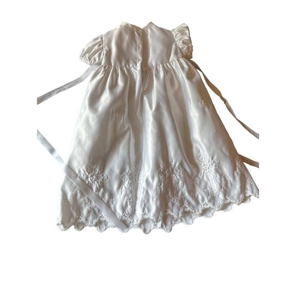 Infant Baptism Christening Dress Embroidered Crosses Cap Sleeves Made in USA - Picture 5 of 6